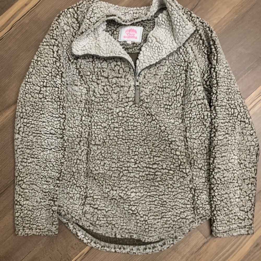 Cozy Sherpa brown Sherpa pullover size medium